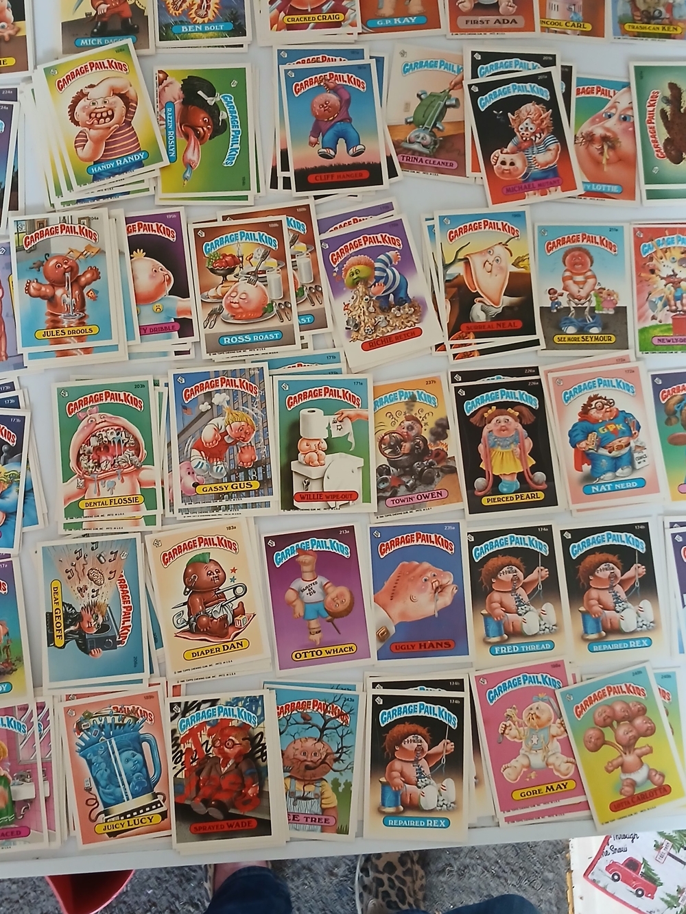 Garbage PAIL KIDS CARDS!